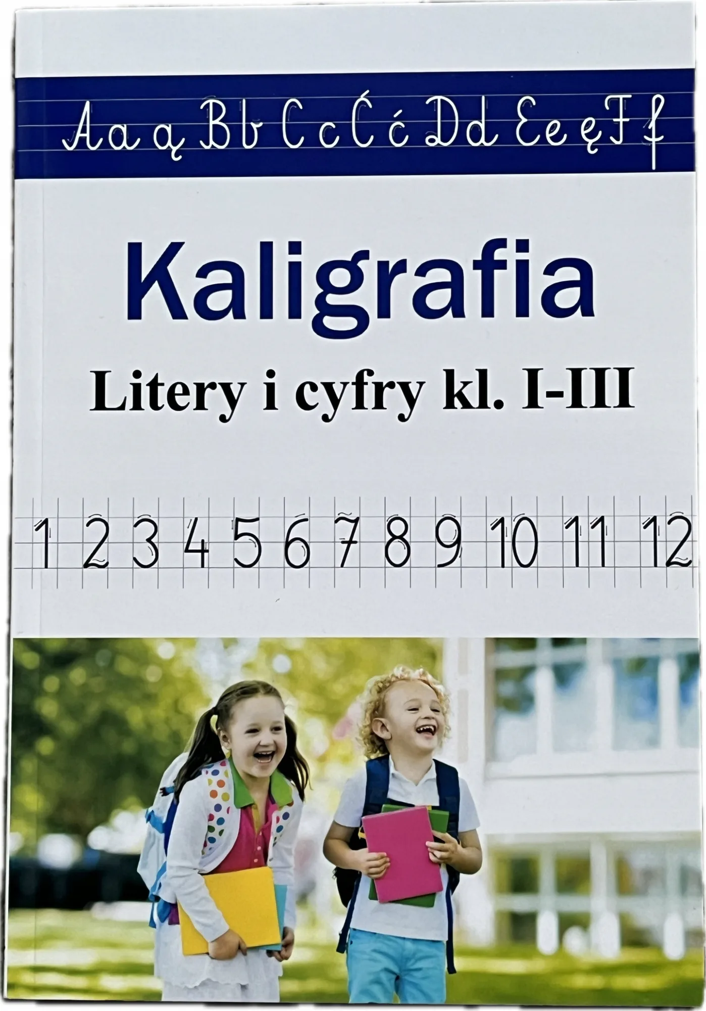 Okładka: zeszyt do kaligrafii NAUKA PISANIA pierwsze litery cyfry KALIGRAFIA 6 7 lat