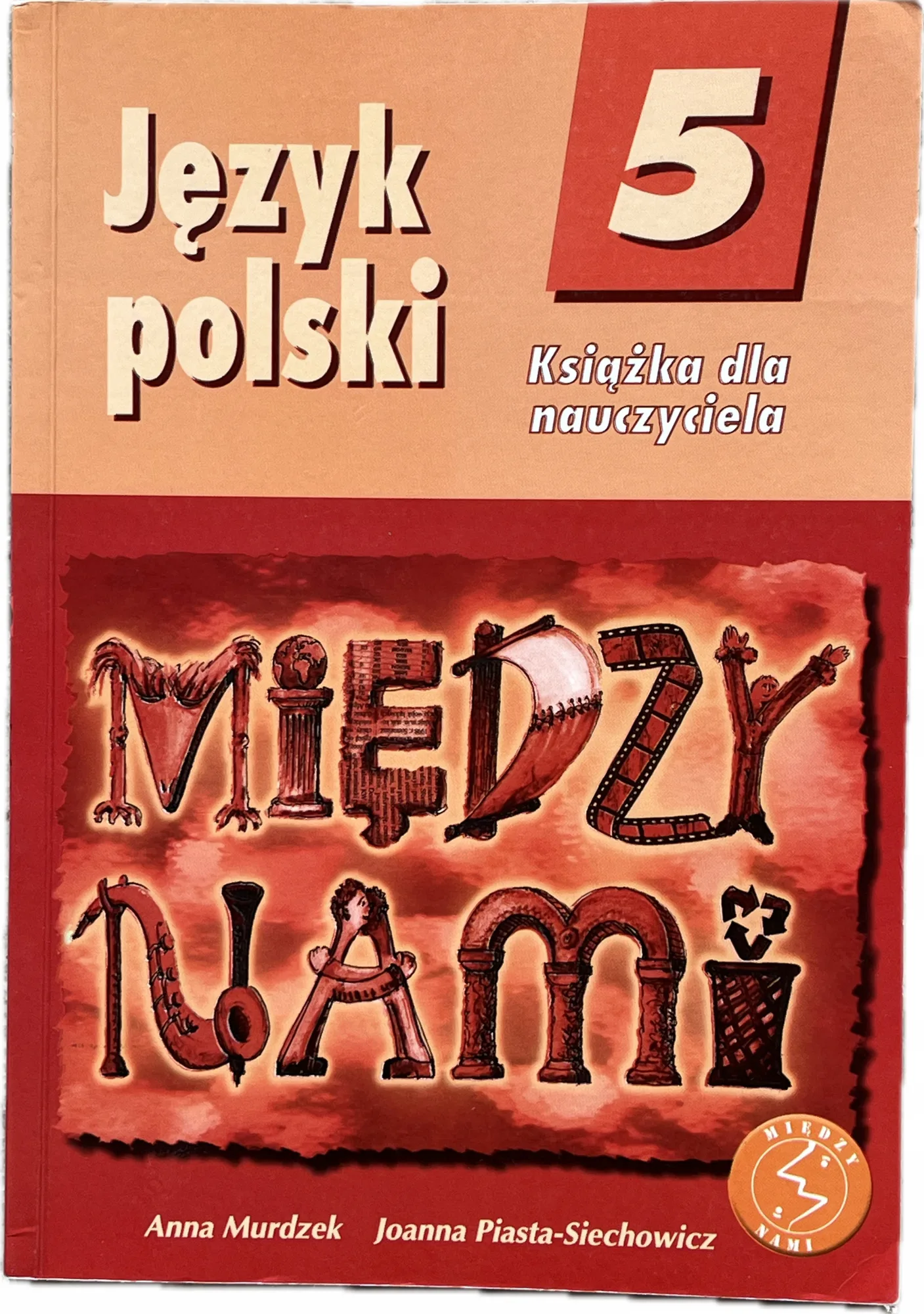 Okładka: MIĘDZY NAMI klasa 5 ksiązka poradnik nauczyciela GWO
