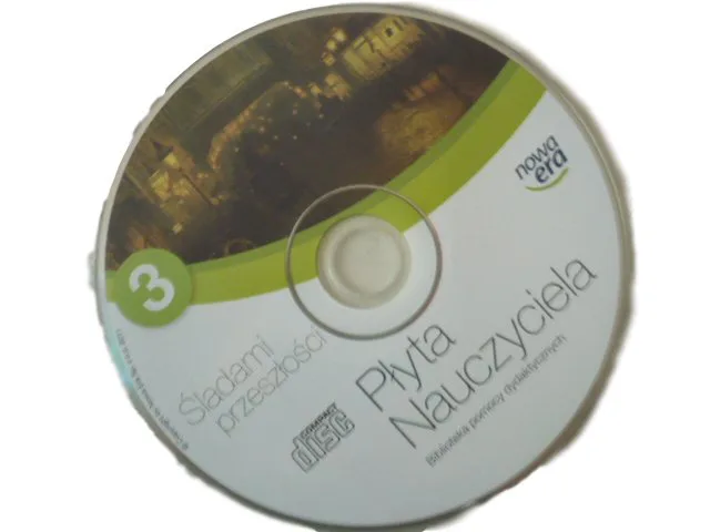 Okładka: ŚLADAMI PRZESZŁOŚCI klasa 3 gimnazjum historia SPRAWDZIANY TESTY na cd