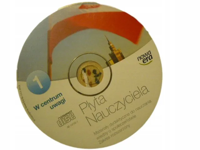 Okładka: W centrum uwagi 1 ksiązka nauczyciela na cd TESTY sprawdziany NOWA ERA WOS