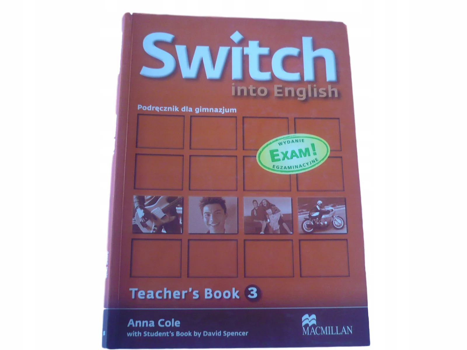Okładka: SWITCH into ENGLISH 3 KSIĄŻKA NAUCZYCIELA