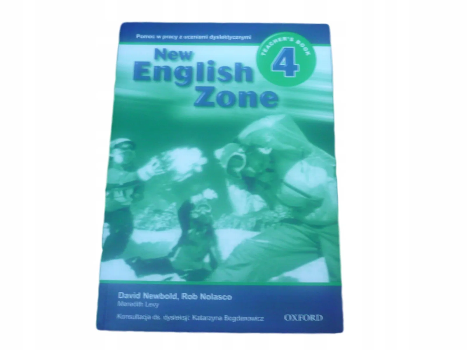 Okładka: New English Zone 4 książka nauczyciela