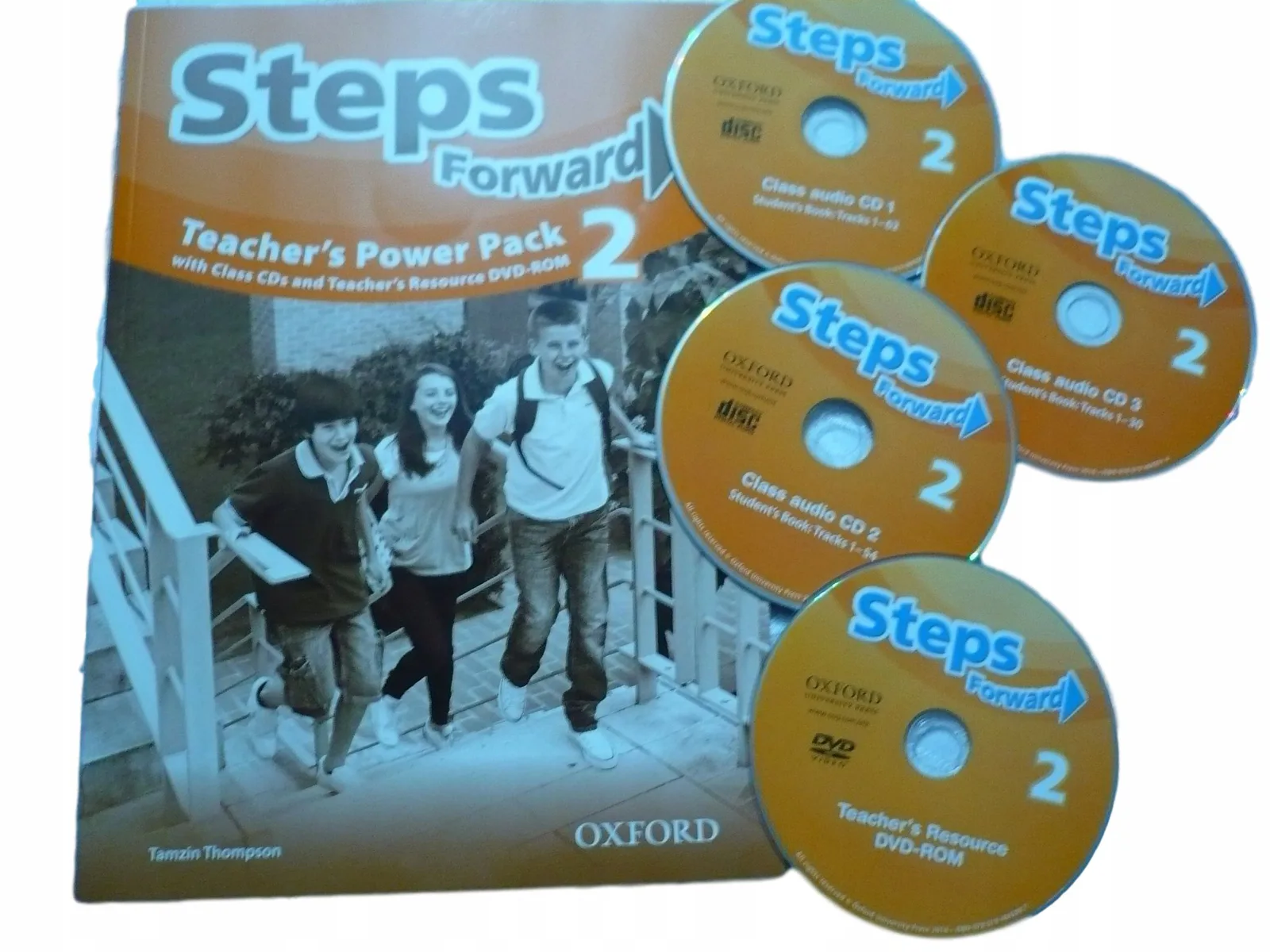 Okładka: STEPS FORWARD 2 teacher's power pack class cd dvd