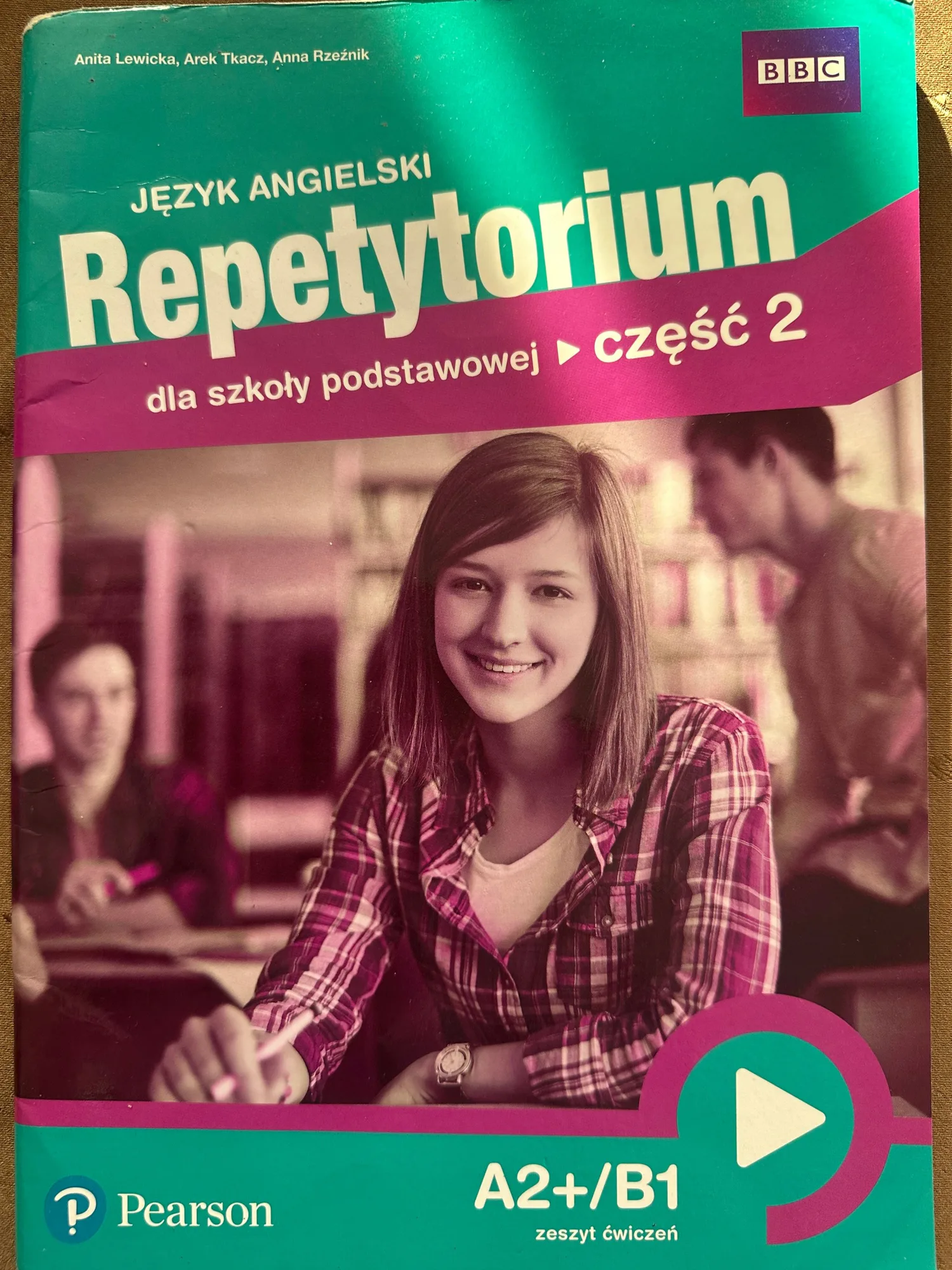 Okładka: Repetytorium jezyk angielski cz.2 ćwiczenia a2+/b1 klasa 8 Pearson używane